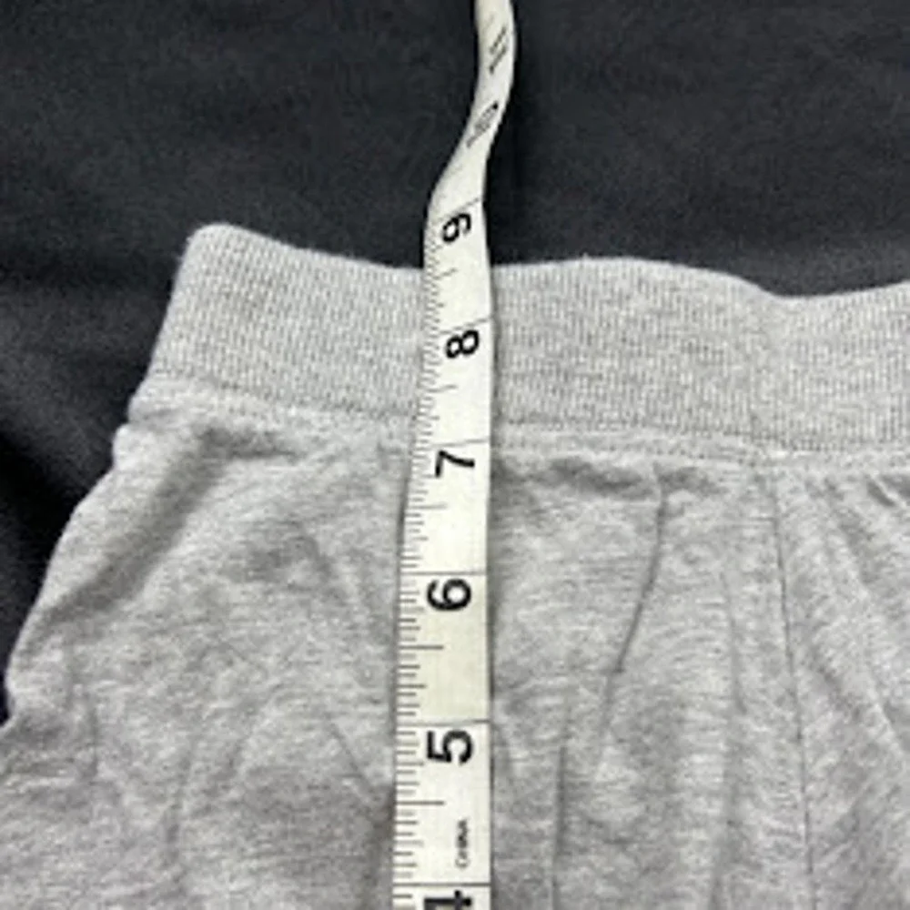 OshKosh B'gosh Girls Gray Elastic Waist Shorts Size 5T Casual Kids Shorts